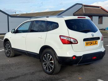 Nissan Qashqai+2 2.0 dCi n-tec 2WD Euro 5 5dr