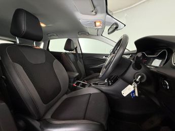 Vauxhall Grandland X 1.2 Turbo SRi Nav Auto Euro 6 (s/s) 5dr