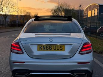 Mercedes-Benz E Class 2.0 E220d AMG Line (Premium) G-Tronic+ Euro 6 (s/s) 4dr