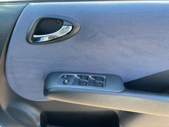 Honda Jazz 1.4 i-DSI SE CVT-7 5dr