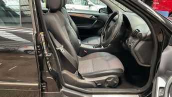 Mercedes-Benz C Class 2.1 C200 CDI Avantgarde SE 4dr