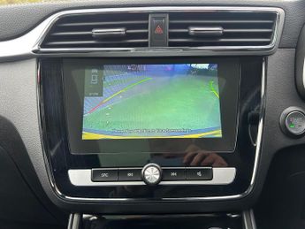 MG MG ZS 44.5kWh Exclusive Auto 5dr