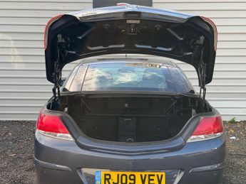 Vauxhall Astra 1.8i Design Twin Top 2dr