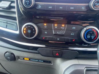 Ford Transit Custom 2.0 300 EcoBlue Limited Auto L1 H1 Euro 6 (s/s) 5dr