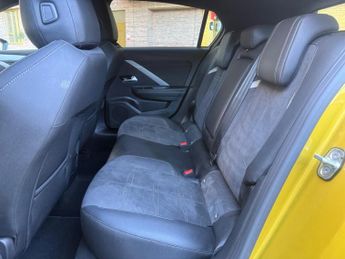 Vauxhall Astra 1.5 Turbo D Ultimate Auto Euro 6 (s/s) 5dr