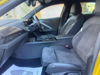 Vauxhall Astra 1.5 Turbo D Ultimate Auto Euro 6 (s/s) 5dr