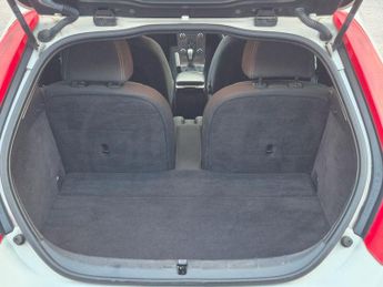 Volvo C30 1.6 R-Design Sports Coupe Euro 4 3dr