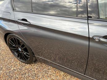 BMW 3 Series 2.0 320d M Sport Auto Euro 5 (s/s) 4dr