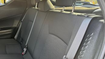 Toyota C-HR 1.8 VVT-h Dynamic CVT Euro 6 (s/s) 5dr