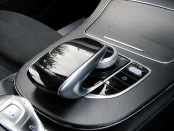 Mercedes-Benz E Class 2.0 E220d AMG Line (Premium) Cabriolet G-Tronic+ Euro 6 (s/s) 2d