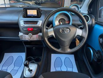 Toyota AYGO 1.0 VVT-i Move MultiMode Euro 5 5dr