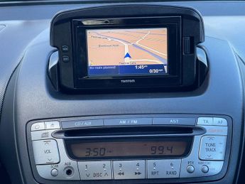 Toyota AYGO 1.0 VVT-i Move MultiMode Euro 5 5dr