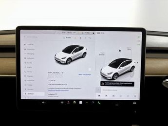 Tesla Model Y (Dual Motor) Long Range Auto 4WDE 5dr