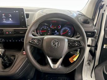 Vauxhall Combo 1.5 Turbo D 2300 Sportive L2 H1 Euro 6 6dr