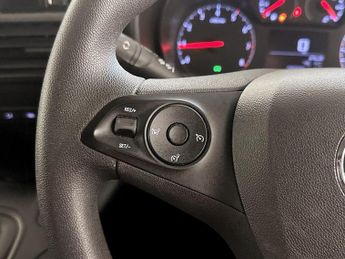 Vauxhall Combo 1.5 Turbo D 2300 Sportive L2 H1 Euro 6 6dr