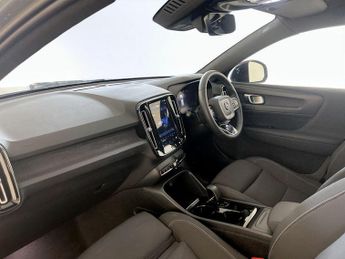 Volvo XC40 Recharge Twin 78kWh Plus Auto AWD 5dr