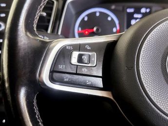 Volkswagen T-Roc 2.0 TDI EVO Black Edition DSG Euro 6 (s/s) 5dr