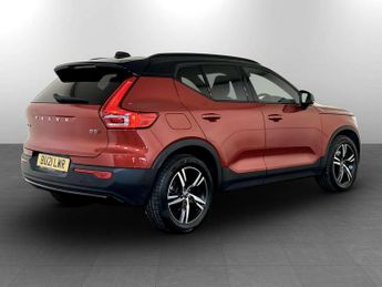 Volvo XC40 2.0 B5 MHEV R-Design Auto AWD Euro 6 (s/s) 5dr