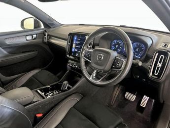Volvo XC40 2.0 B5 MHEV R-Design Auto AWD Euro 6 (s/s) 5dr