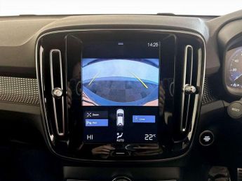 Volvo XC40 2.0 B5 MHEV R-Design Auto AWD Euro 6 (s/s) 5dr