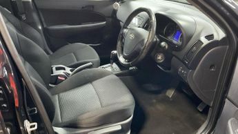 Hyundai i30 1.6 Comfort Auto Euro 5 5dr