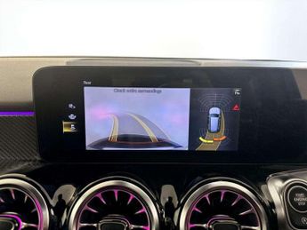 Mercedes-Benz GLB 1.3 GLB200 AMG Line (Executive) 7G-DCT Euro 6 (s/s) 5dr