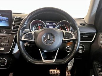 Mercedes-Benz GLE 3.0 GLE350d V6 AMG Line (Premium) G-Tronic 4MATIC Euro 6 (s/s) 5