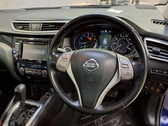 Nissan Qashqai 1.2 DIG-T n-tec+ XTRON 2WD Euro 6 (s/s) 5dr
