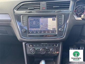 Volkswagen Tiguan 2.0 TDI BlueMotion Tech R-Line DSG 4Motion Euro 6 (s/s) 5dr