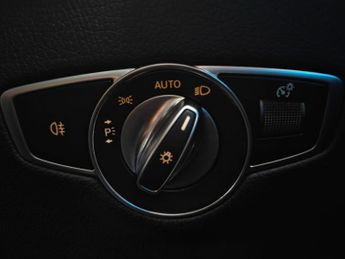 Mercedes-Benz EQC EQC 400 80kWh AMG Line Auto 4MATIC 5dr