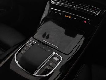 Mercedes-Benz EQC EQC 400 80kWh AMG Line Auto 4MATIC 5dr