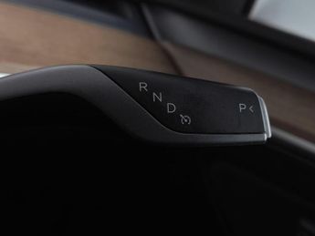 Tesla Model Y (Dual Motor) Long Range Auto 4WDE 5dr