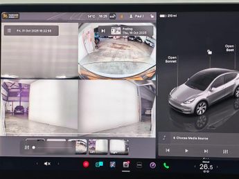 Tesla Model Y (Dual Motor) Long Range Auto 4WDE 5dr