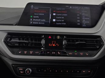 BMW 1 Series 1.5 118i SE (LCP) DCT Euro 6 (s/s) 5dr