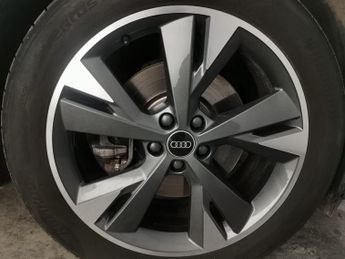 Audi Q4 e-tron 35 S line Auto 5dr 55kWh