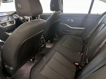 BMW 3 Series 2.0 320d MHT SE Pro Auto Euro 6 (s/s) 4dr