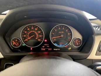 BMW 3 Series 2.0 330e 7.6kWh SE Auto Euro 6 (s/s) 4dr