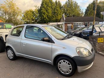 Toyota Yaris 1.0 VVT-i 16v GS 3dr