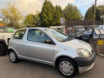 Toyota Yaris 1.0 VVT-i 16v GS 3dr