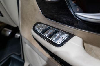 Mercedes-Benz V Class 2.0 V300d AMG Line G-Tronic+ Euro 6 (s/s) 5dr XLWB