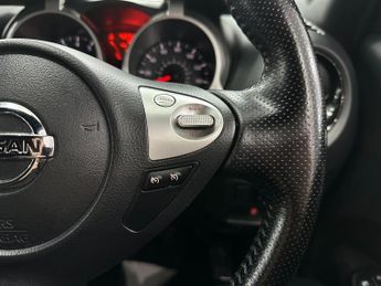 Nissan Juke 1.6 Tekna XTRON Euro 6 5dr