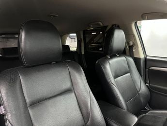 Mitsubishi Outlander 2.2 DI-D 3 Auto 4WD Euro 6 5dr