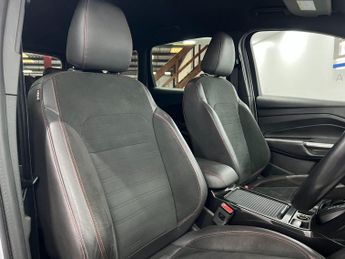 Ford Kuga 1.5 TDCi ST-Line Powershift Euro 6 (s/s) 5dr