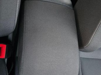 Volkswagen T-Roc 1.5 TSI Life DSG Euro 6 (s/s) 5dr