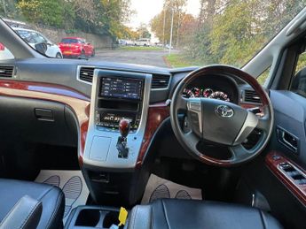 Toyota Vellfire 3.5 V6 Z Platinum Selection 2 4WD Auto 7
