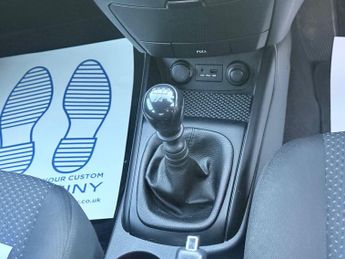 Hyundai i30 1.4 Classic Euro 4 5dr