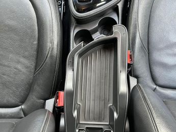 BMW 2 Series Active Tourer 2.0 218d Luxury Auto Euro 6 (s/s) 5dr