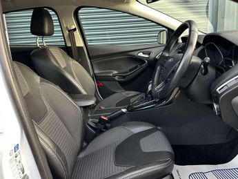 Ford Focus 1.0 Focus Titanium X Auto 5dr