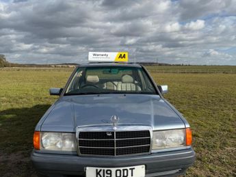 Mercedes-Benz 190 2.0 E 4dr
