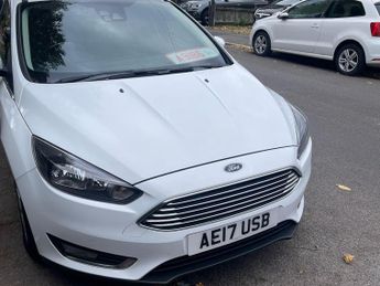 Ford Focus 1.0T EcoBoost Titanium Euro 6 (s/s) 5dr